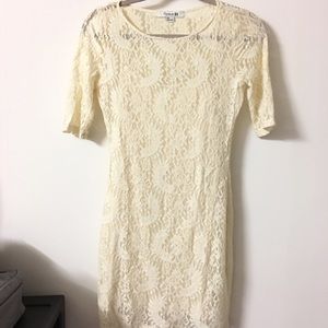 Forever 21 two layers lace dress